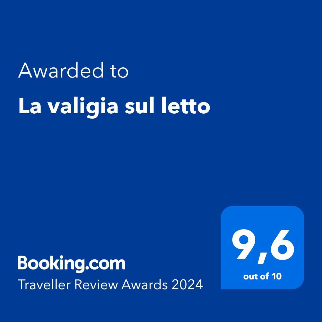 Bed and Breakfast La Valigia Sul Letto Катанія Екстер'єр фото